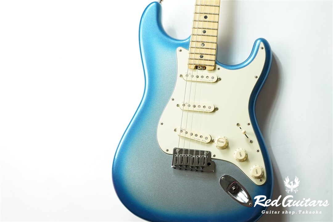 Fender American Elite Stratocaster | Red Guitars Online Store